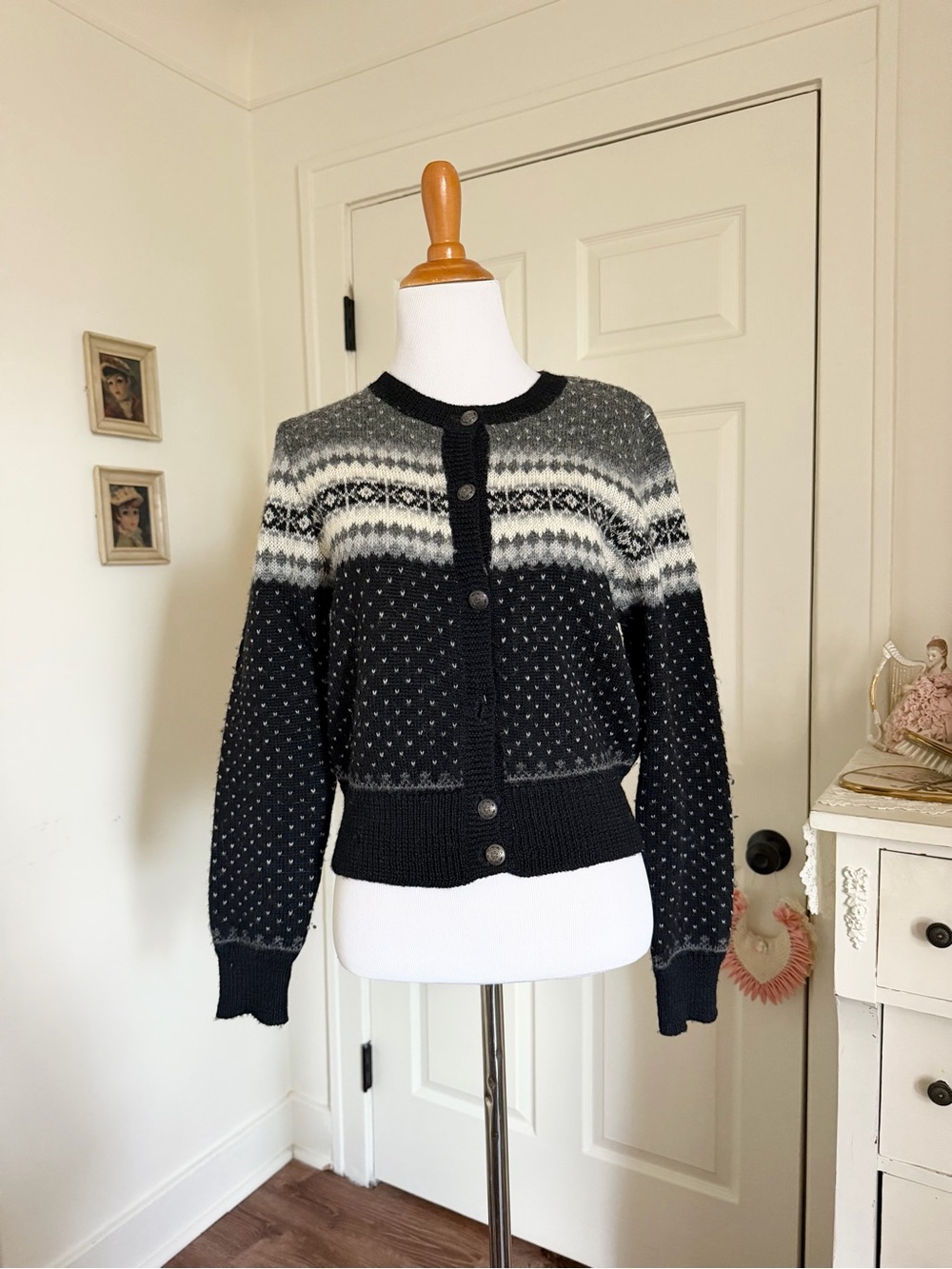 Vintage 90s Y2K Navy Blue Cardigan Sweater